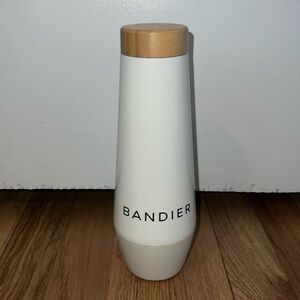 NWOT Bandier 16.9fl Oz Thermos